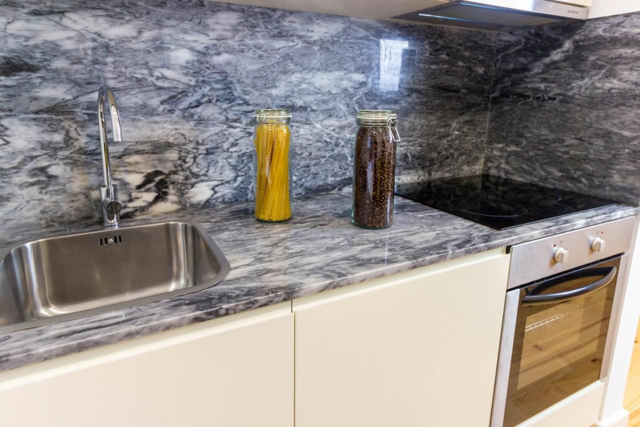 Guest H4u - Fontainhas Apartment Porto